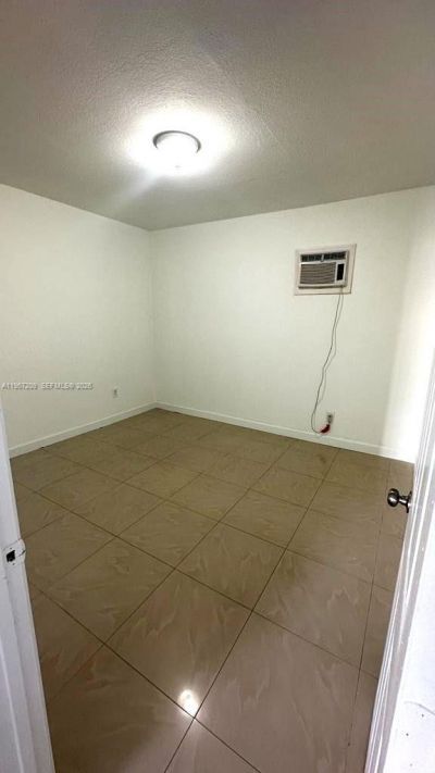 1770 NW 19th Ter , Unit G, Miami, FL 33125 Photo