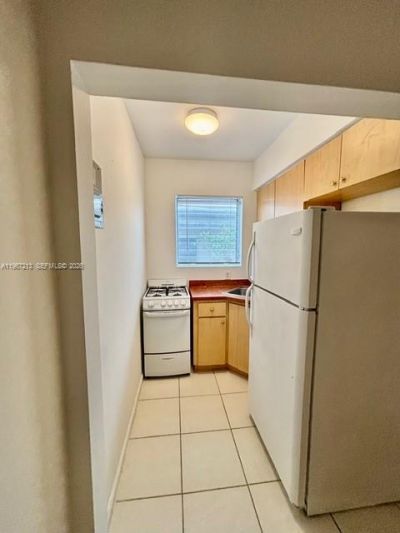 1027 Euclid Ave, Unit 10, Miami Beach, FL 33139 Photo