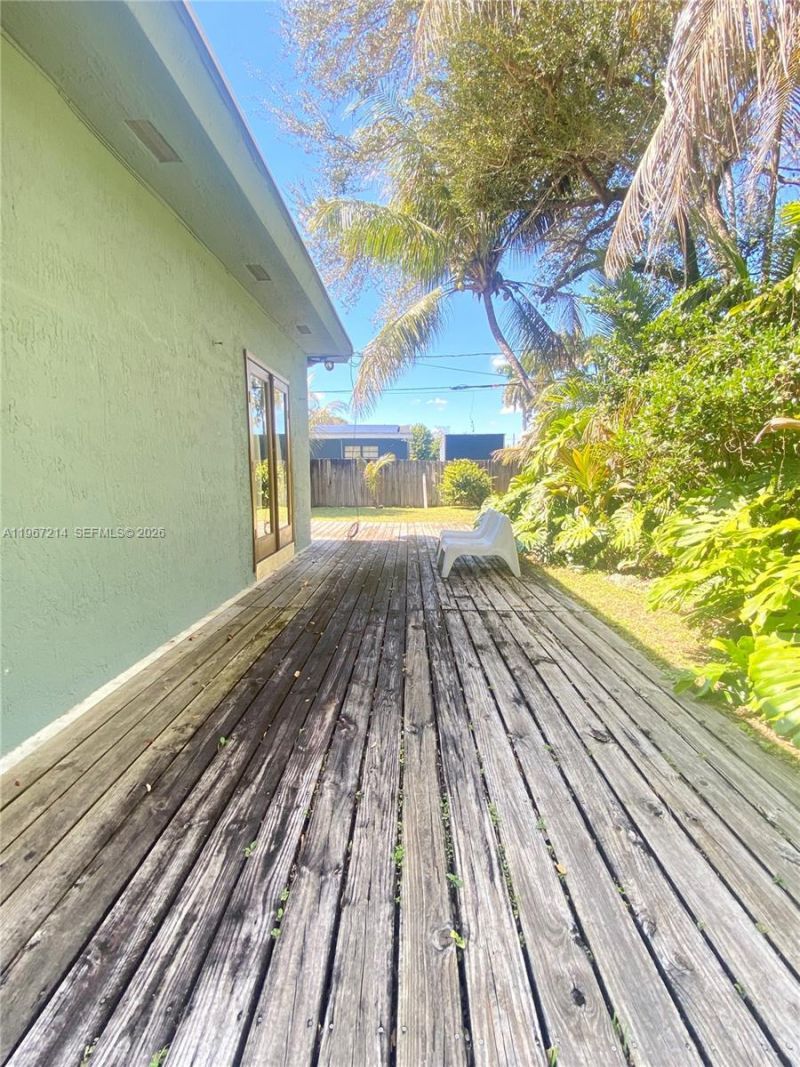 5975 SW 60th St , South Miami, FL 33143 Photo