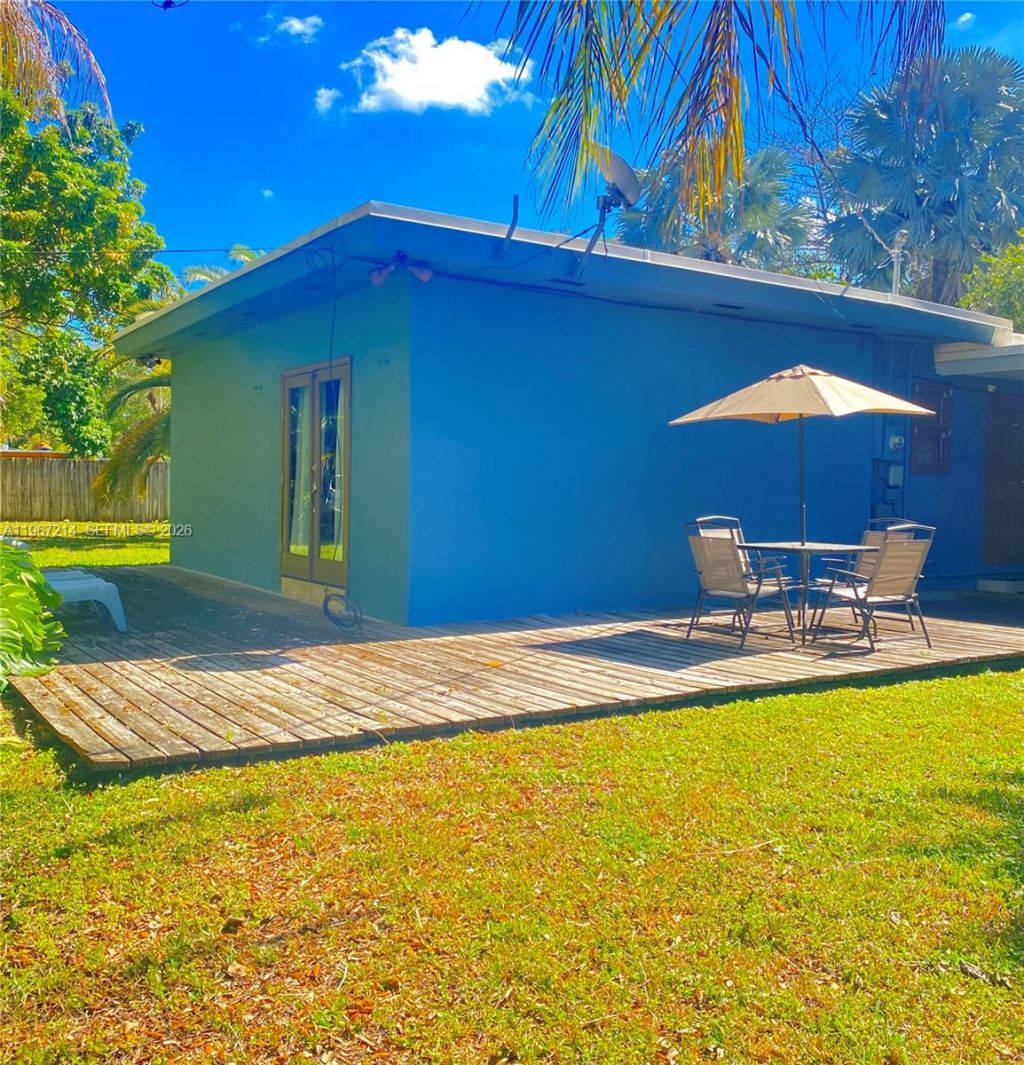 5975 SW 60th St , South Miami, FL 33143 Photo