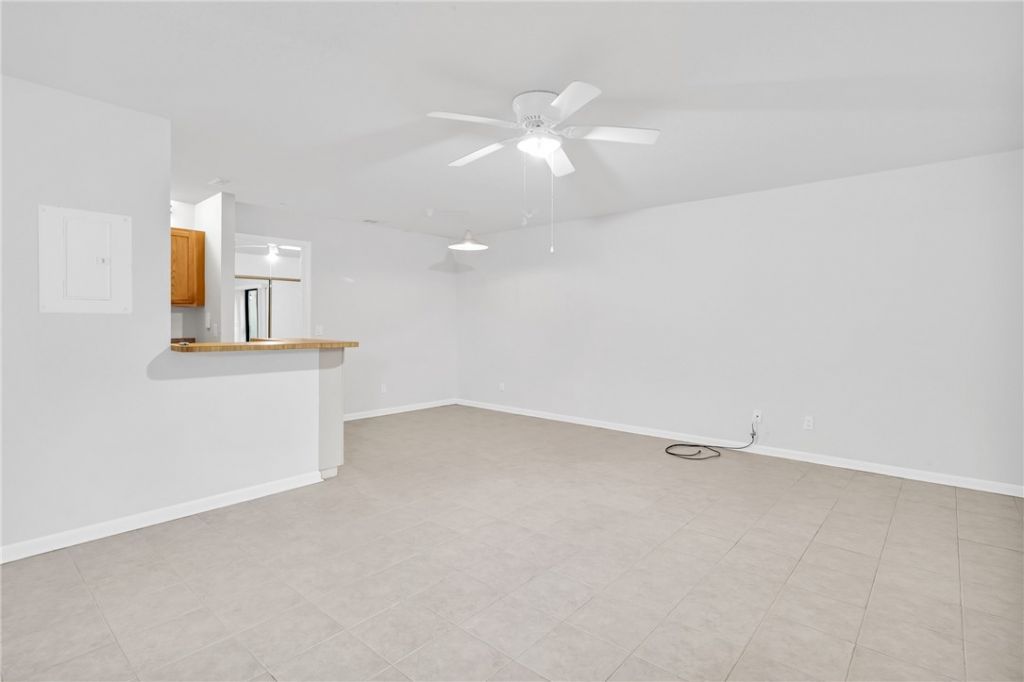 1136 Breezy Way, Unit 3B, Sebastian, FL 32958 Photo