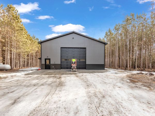 N8764 10th Avenue, New Lisbon, WI 54644