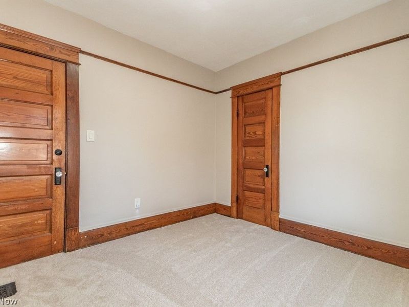 1697 W 69th Street, Cleveland, OH 44102 Photo 31