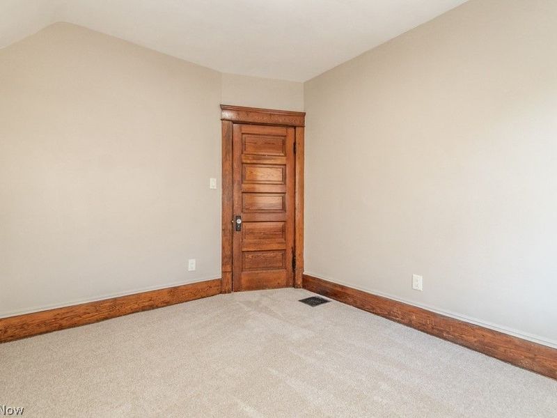 1697 W 69th Street, Cleveland, OH 44102 Photo 32