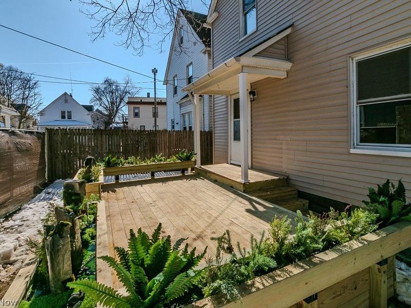 1697 W 69th Street, Cleveland, OH 44102 Photo 38