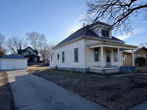 609 S Washington St, Remsen, IA 51050