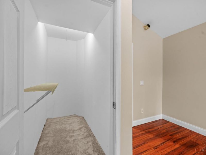 634 Chateau Drive, Union Twp, OH 45244 Photo 14