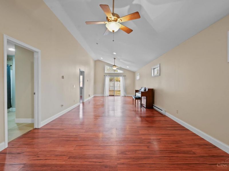 634 Chateau Drive, Union Twp, OH 45244 Photo 23