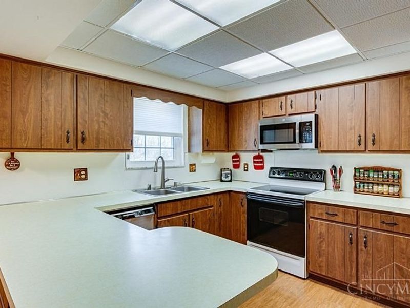 9274 Solon Drive, Cincinnati, OH 45242 Photo 14