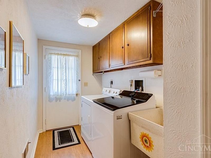 9274 Solon Drive, Cincinnati, OH 45242 Photo 21