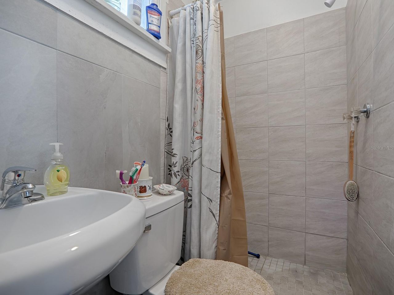 422 & 426 E Citrus Avenue, Eustis, FL 32726 Photo