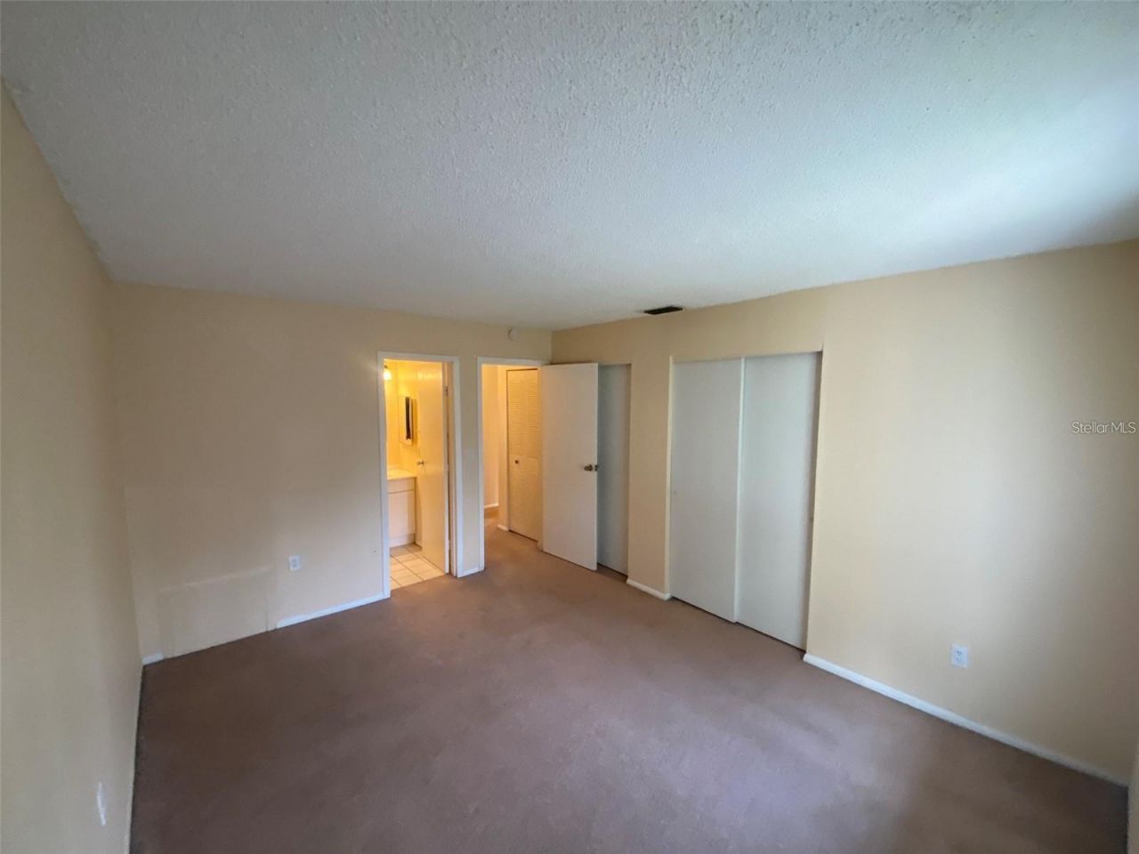 2621 Pine Lake Terrace, Unit D, Sarasota, FL 34237 Photo