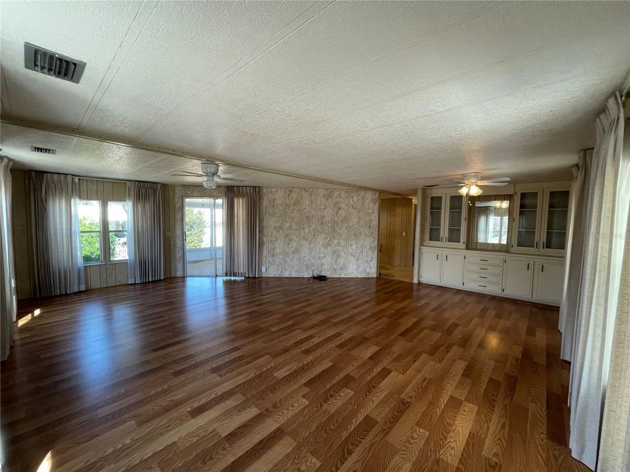 3366 Evergreen Road, Unit 1701, Zellwood, FL 32798 Photo