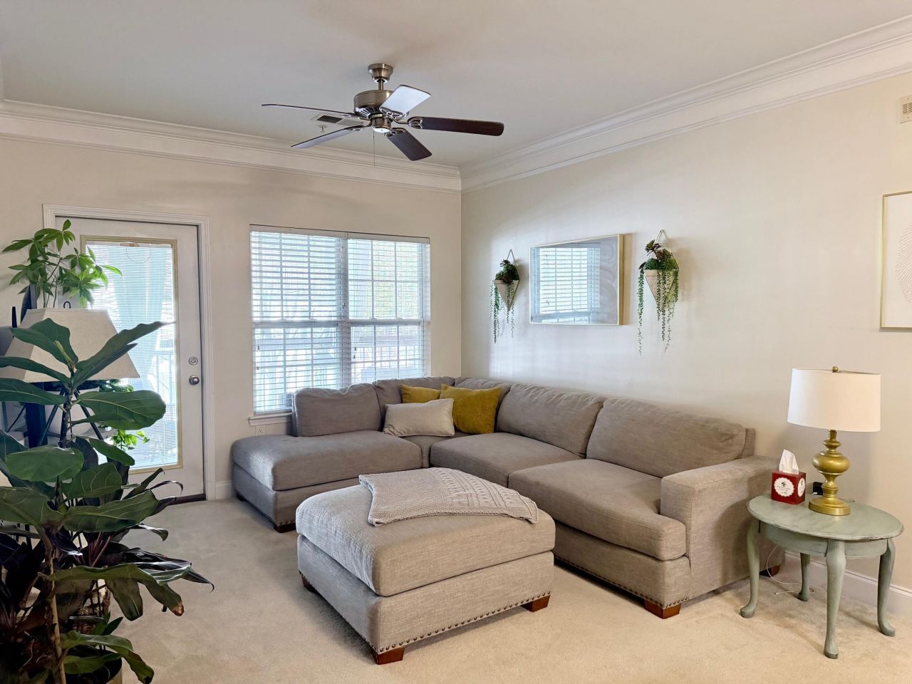 1709 Basildon Road Photo 12