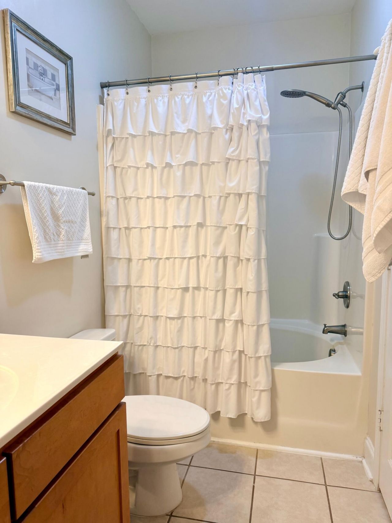 1709 Basildon Road Photo 18