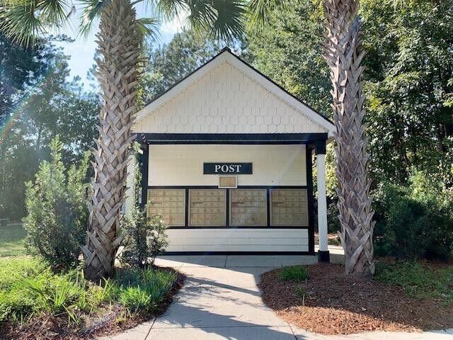 1709 Basildon Road Photo 28