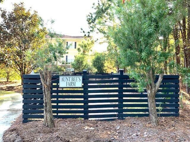 1709 Basildon Road Photo 34