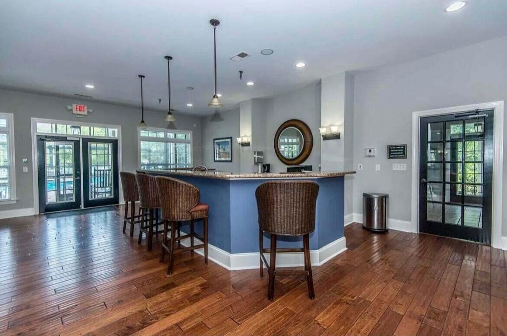 1709 Basildon Road Photo 41