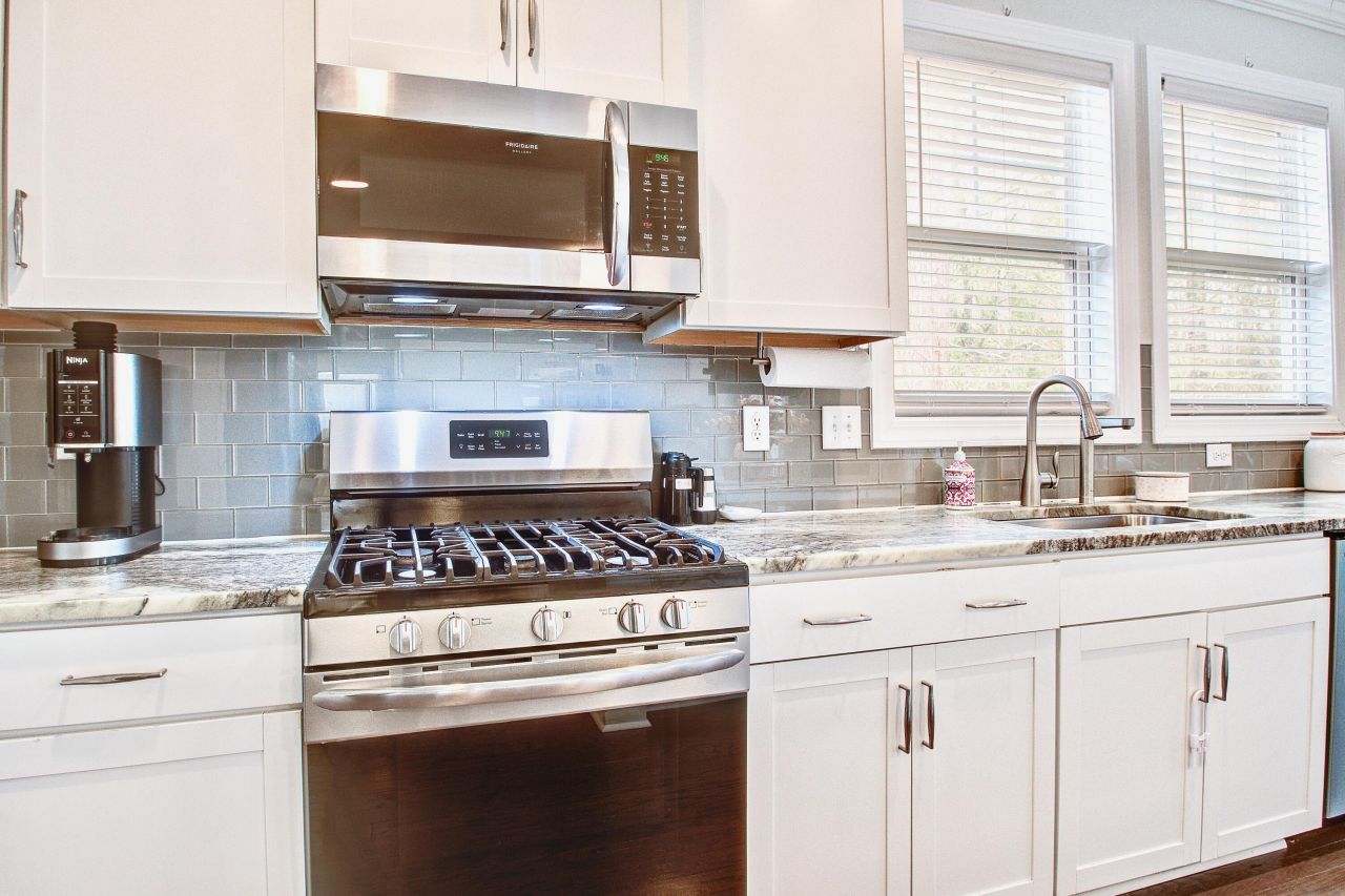 2056 Syreford Court Photo 10