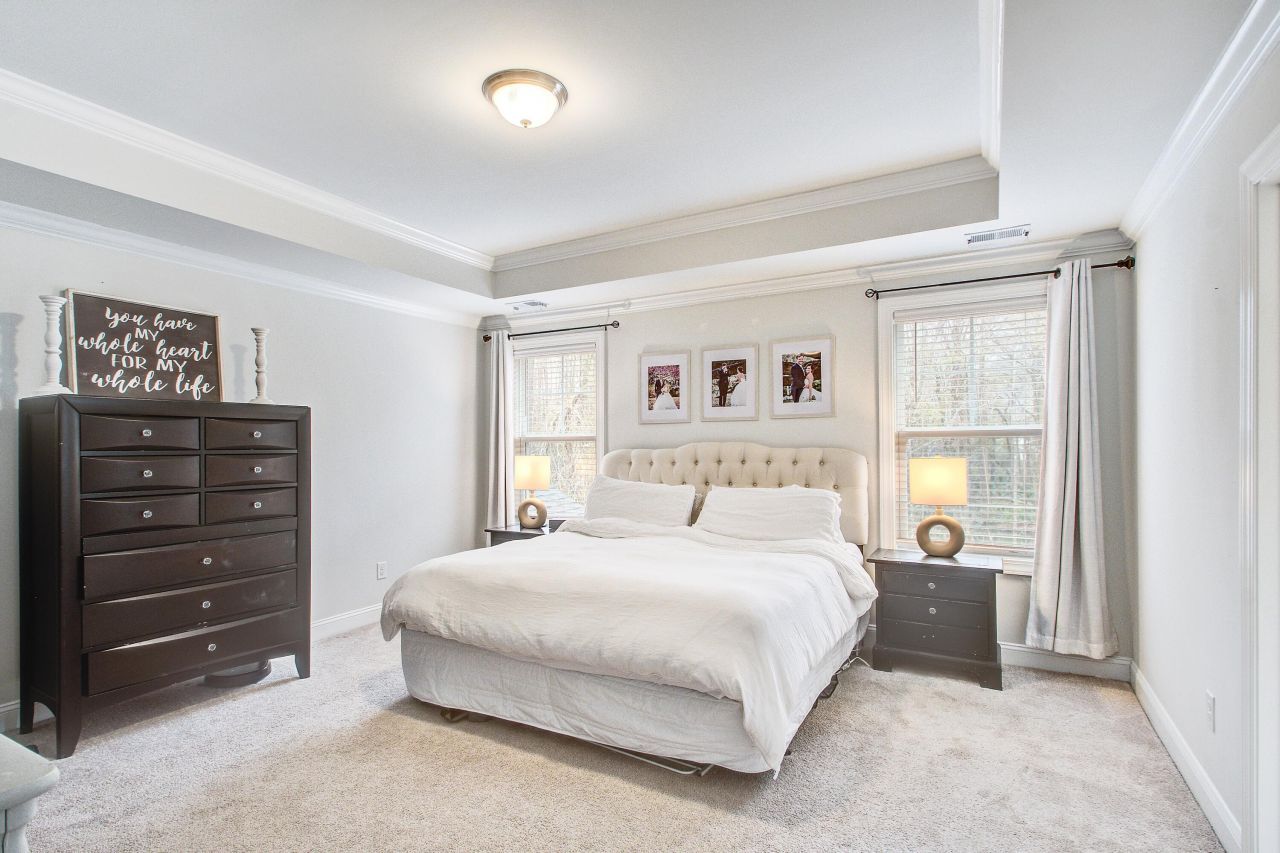 2056 Syreford Court Photo 18