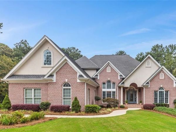 4315 Marble Arch Way, Flowery Branch, GA 30542