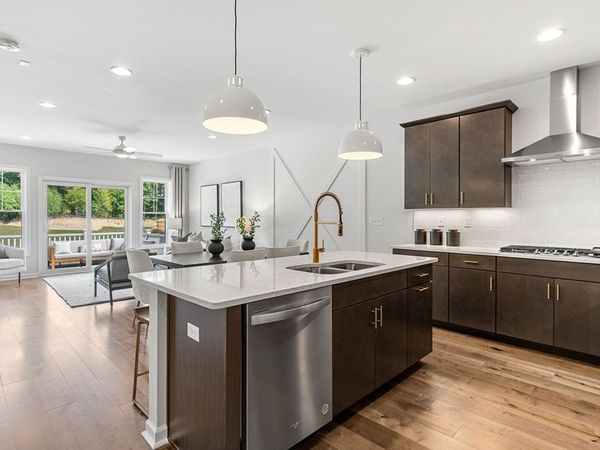 3 Weathervane Drive, Unit 1, Walpole, MA 02081