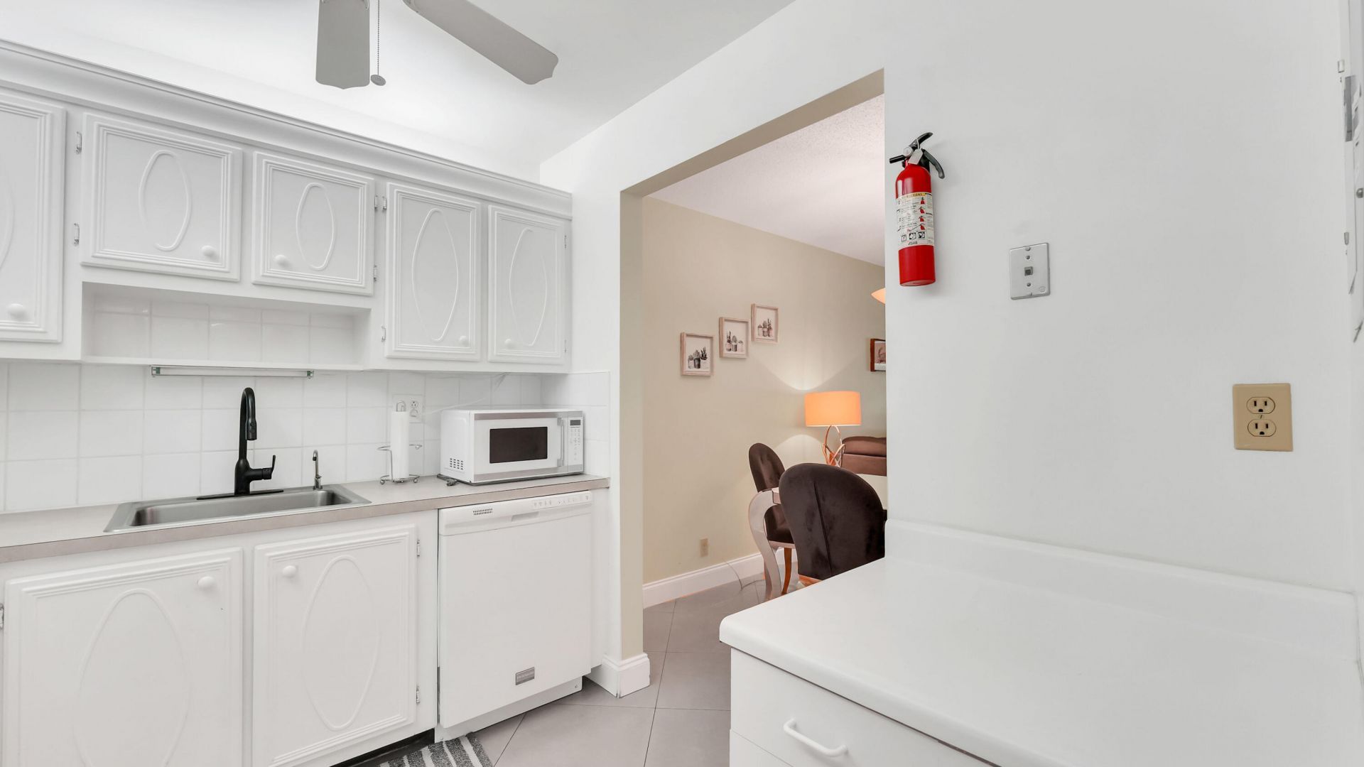 5640 SW 3rd Place, Unit 216, Margate, FL 33068 Photo