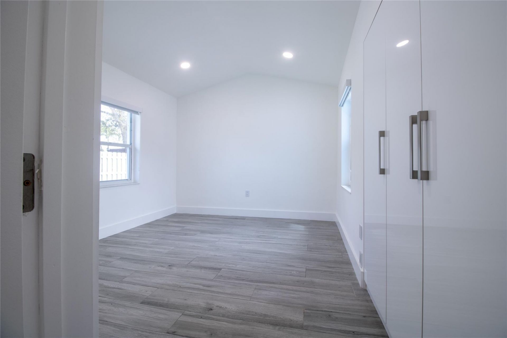 245 SW 20th Street, Fort Lauderdale, FL 33315 Photo