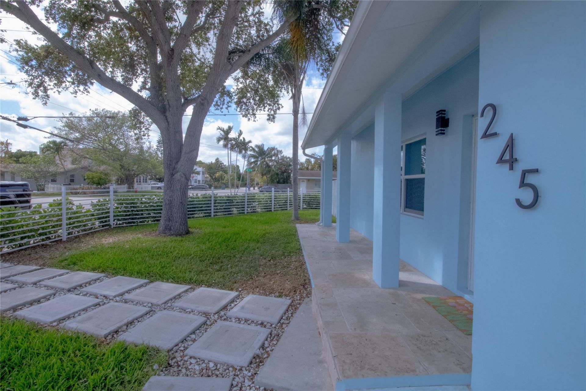 245 SW 20th Street, Fort Lauderdale, FL 33315 Photo