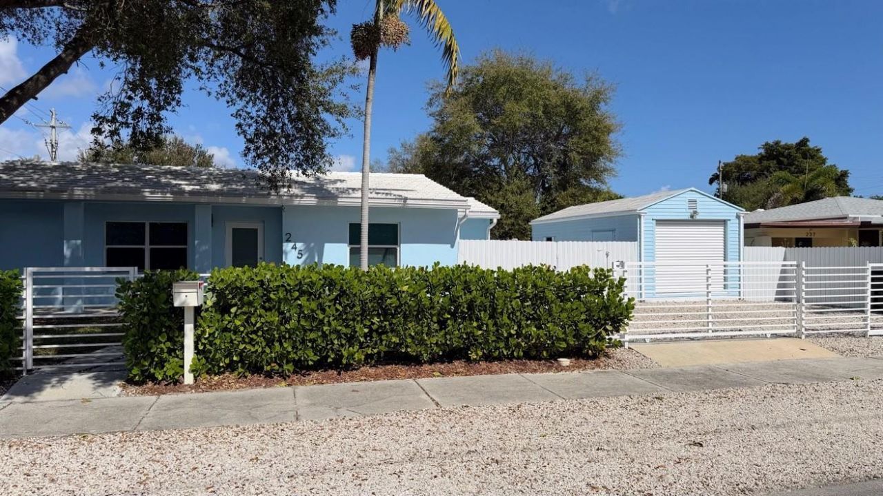 245 SW 20th Street, Fort Lauderdale, FL 33315 Photo