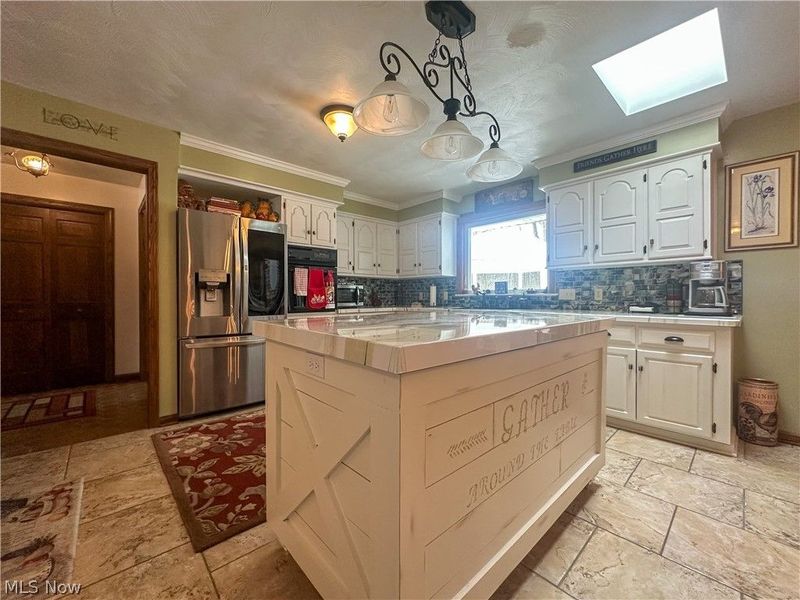 5516 Benton Lane, Brookfield, OH 44403 Photo 13