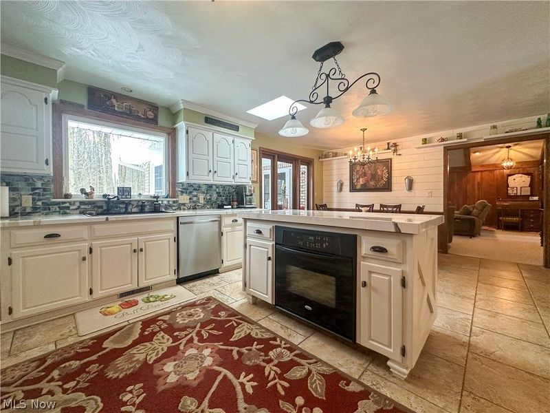 5516 Benton Lane, Brookfield, OH 44403 Photo 17