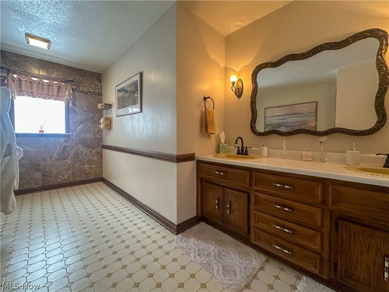 5516 Benton Lane, Brookfield, OH 44403 Photo 37