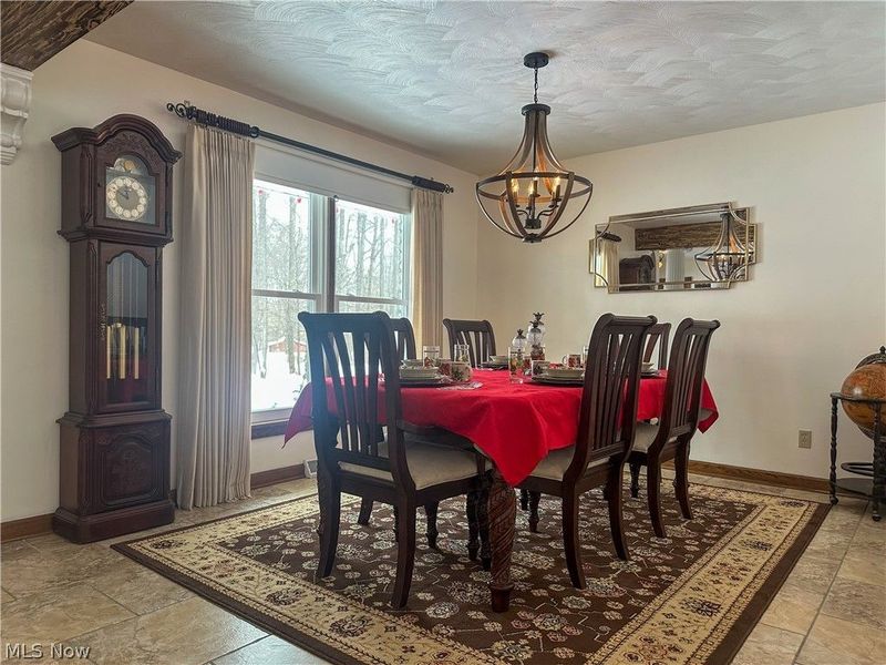 5516 Benton Lane, Brookfield, OH 44403 Photo 5