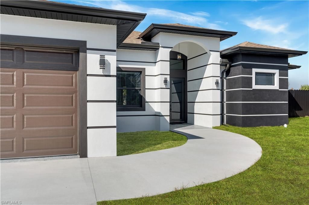 1935 Holyoke Ave , Lehigh Acres, FL 33972 Photo