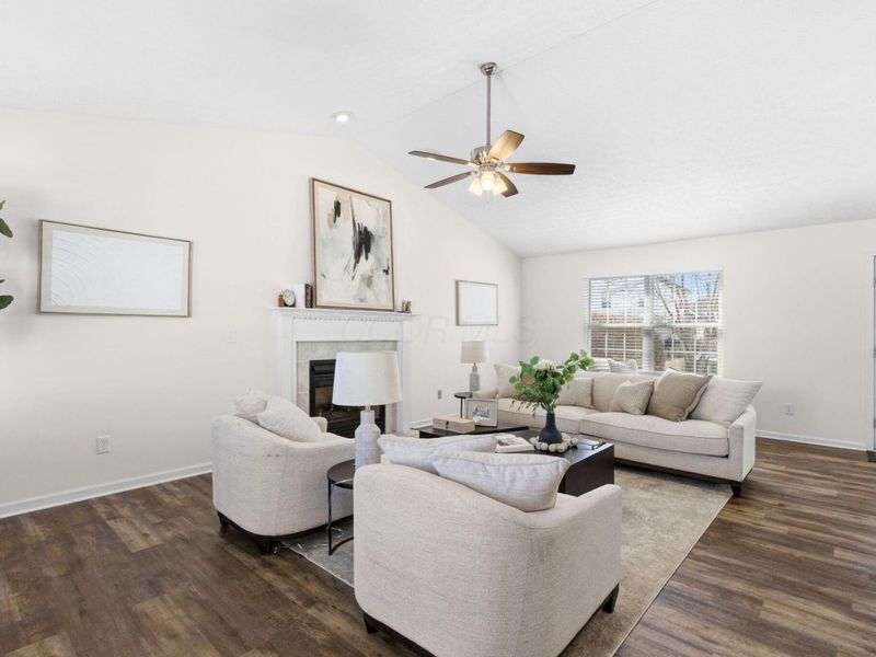 9207 Misty Dawn Drive, Columbus, OH 43240 Photo 4