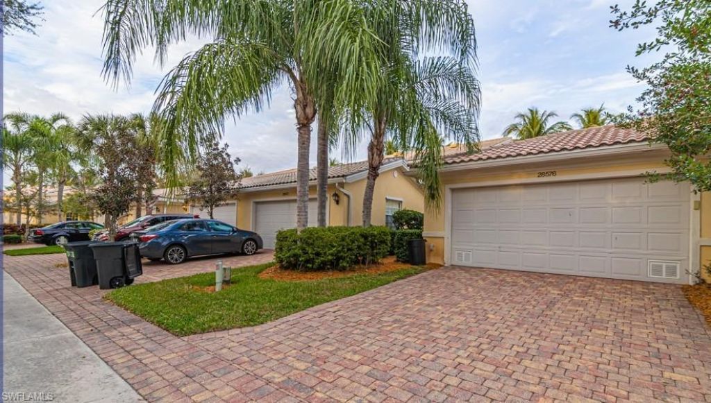28576 Alessandria Cir , Bonita Springs, FL 34135 Photo