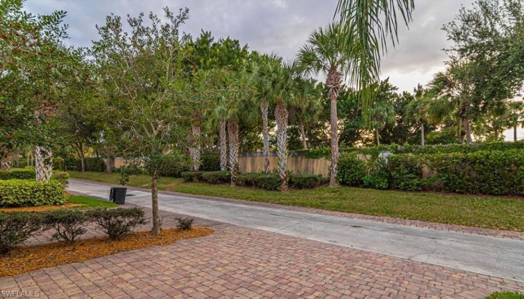 28576 Alessandria Cir , Bonita Springs, FL 34135 Photo