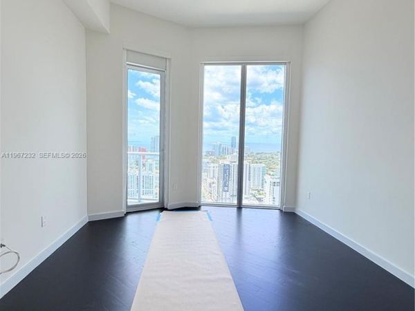185 SW 7th St, Unit 4410, Miami, FL 33130