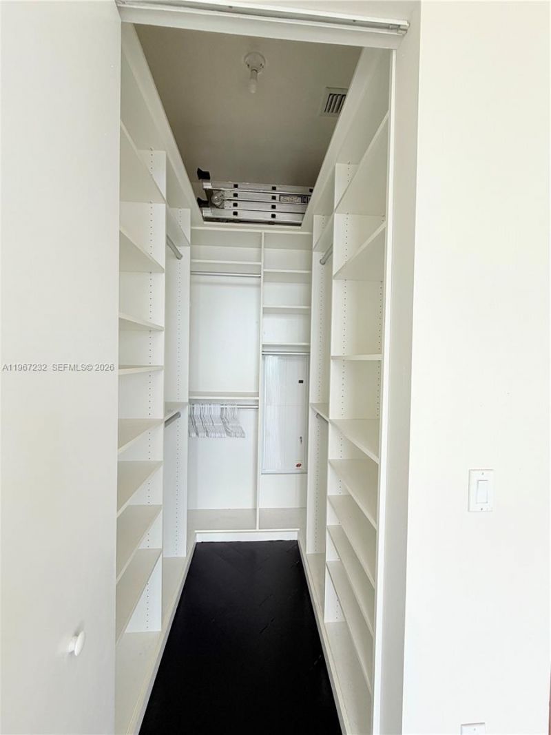 185 SW 7th St, Unit 4410, Miami, FL 33130 Photo
