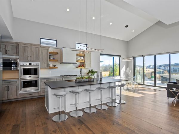 3665 NW 177th Court, Clive, IA 50325