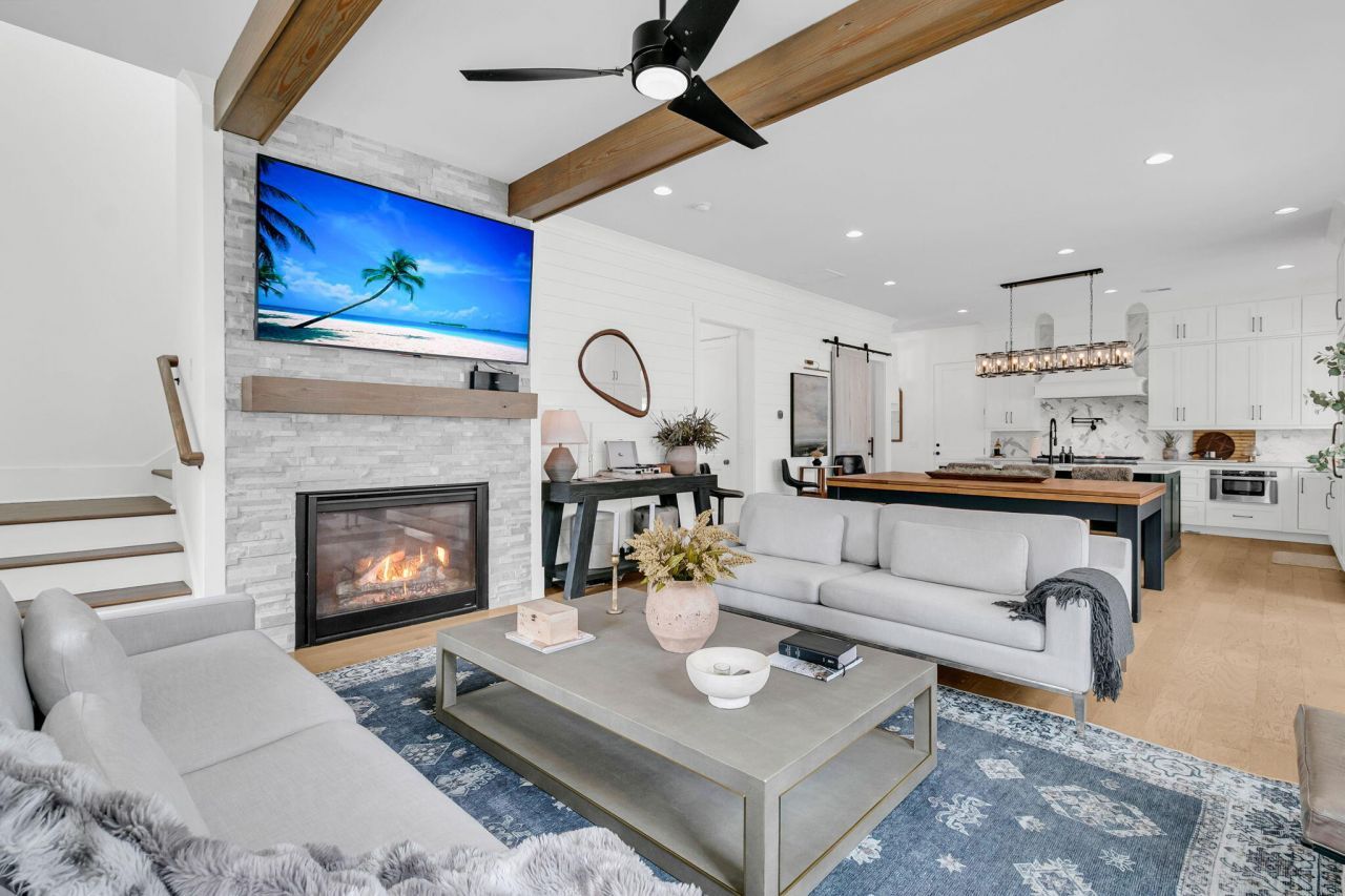 1100 Poplar Tree Drive Photo 4