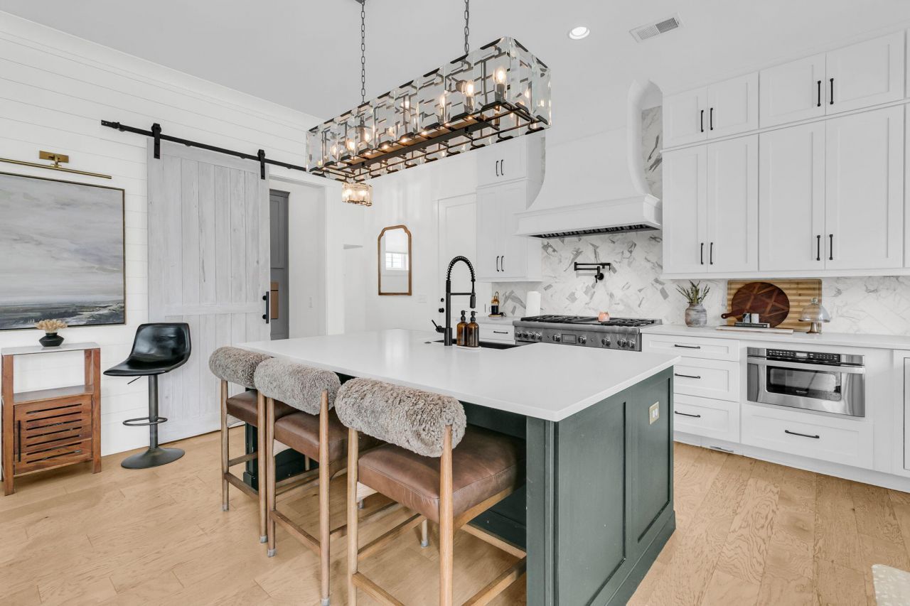 1100 Poplar Tree Drive Photo 8