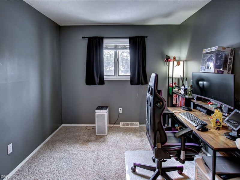 9559 Driftwood Drive, Olmsted Falls, OH 44138 Photo 21