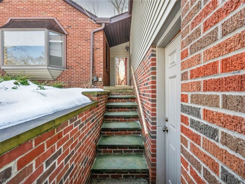 11259 Robson Road, Grafton, OH 44044 Photo 3