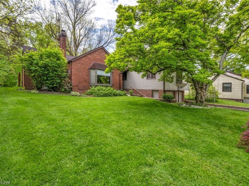 11259 Robson Road, Grafton, OH 44044 Photo 5