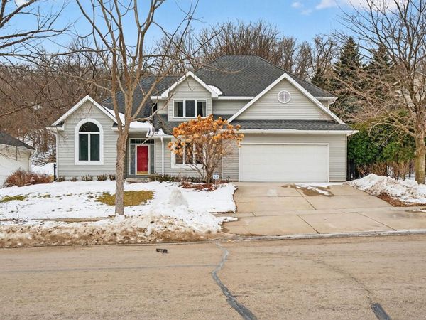 1972 Fox Valley Drive SW, Rochester, MN 55902