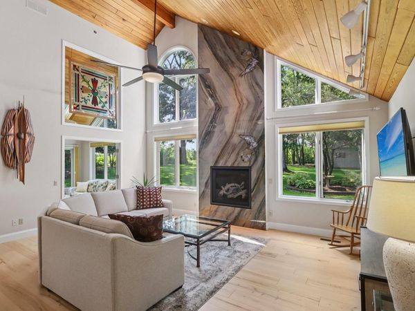 2395 White Oak Trail, Oregon, WI 53575