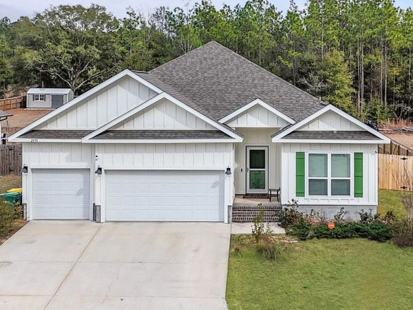 2456 Dakota Way, Crestview, FL 32536
