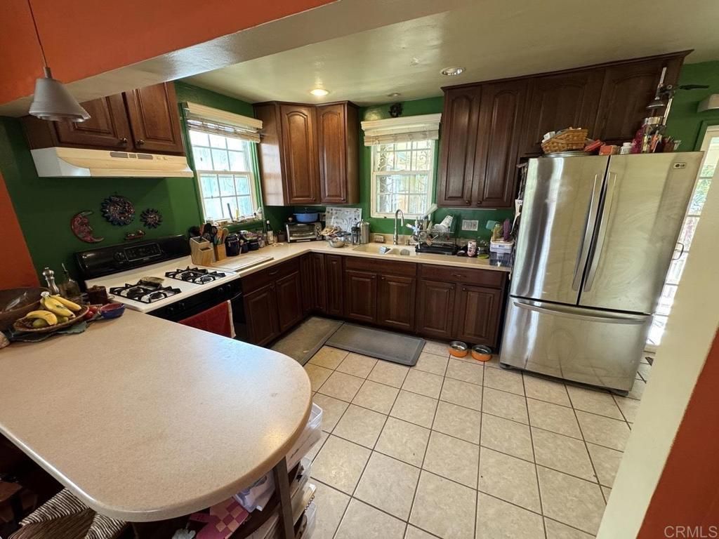 516 E 3rd Street, National City, CA 91950 Main Photo